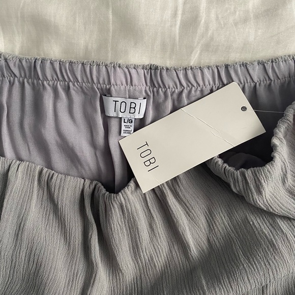 NWT Tobi Georgie Romper - Picture 3 of 5